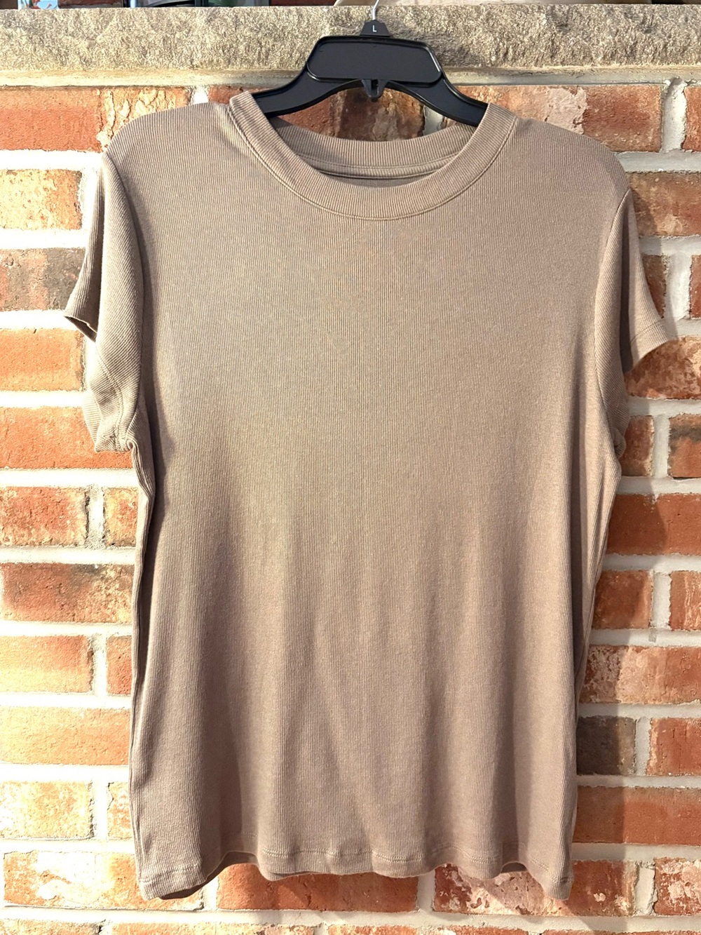 A New Day Women’s Brown Taupe Short Sleeve Crewneck Tee Size M